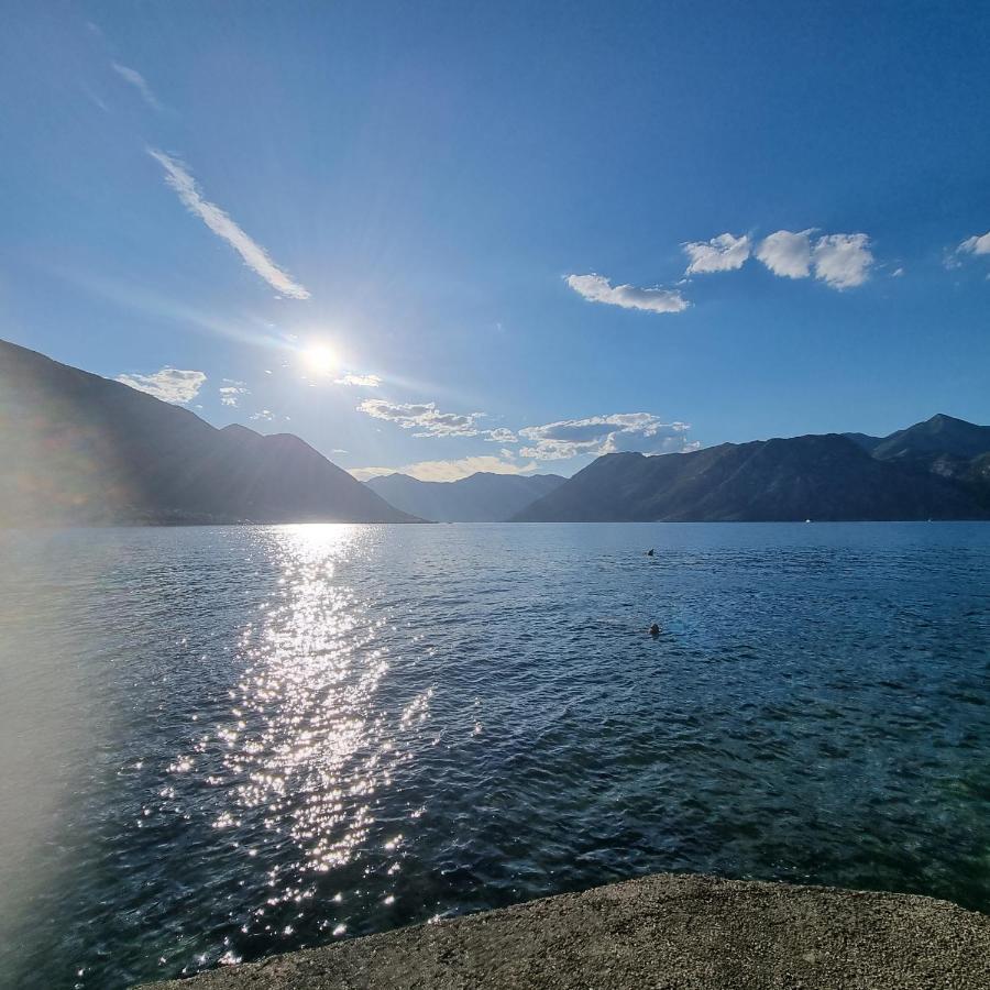 Studio On The Coast, With A View Of The Sunrise,Free We-Fi Kotor Exterior foto